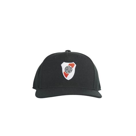 gorra river plate adidas negra.